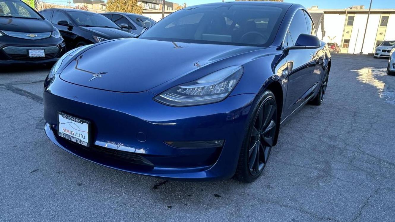 TESLA MODEL 3 2020 5YJ3E1EC6LF647080 image